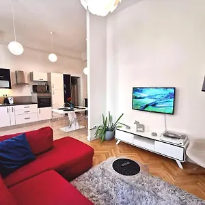 Luxury Near Astoria With Ac , Budapest Hungría